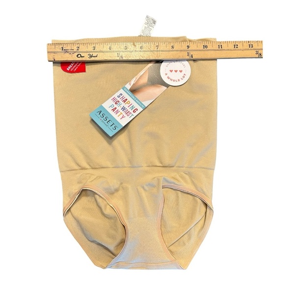 Spanx Assets Women's Beige Panties High-Waisted Shaper Brief Knickers Size M - Picture 3 of 5
